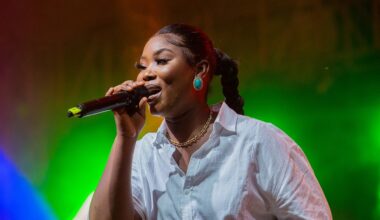 après ses propos homophobes, une célèbre chanteuse boycottée