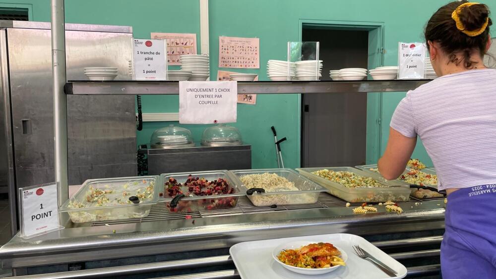 à Marseille, une semaine de repas gratuits dans les restos U