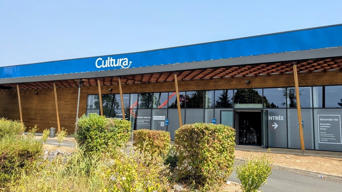 Ce célèbre spécialiste de la culture ouvre son premier magasin sur la rive droite à Bordeaux