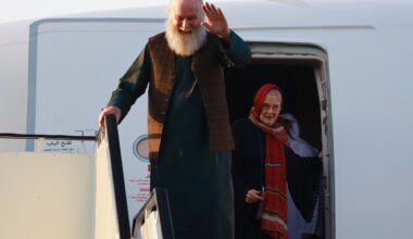 un couple de Britanniques âgés libéré par les talibans attendu à Londres