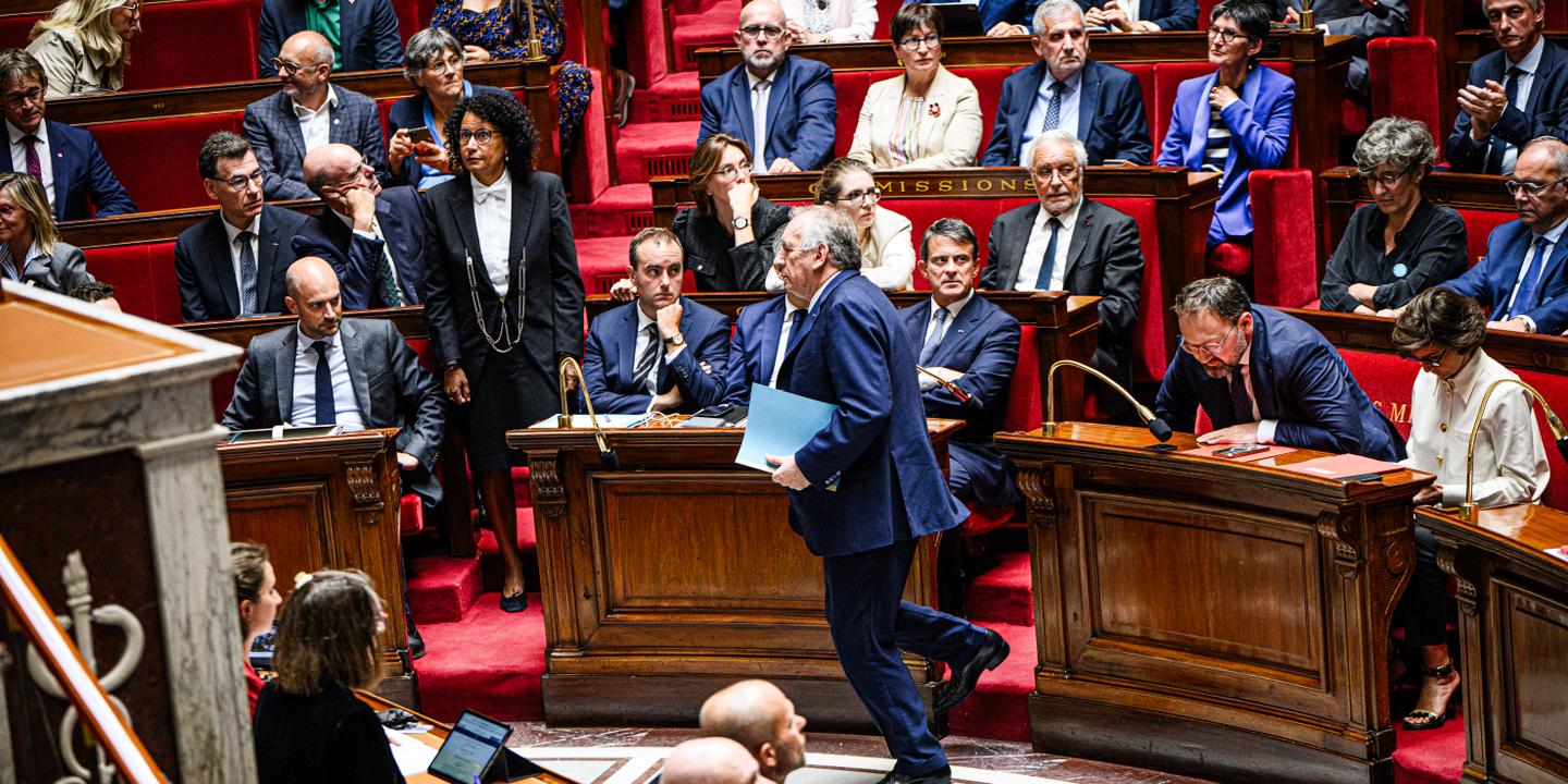 Emmanuel Macron recevra le premier ministre mardi matin et nommera un successeur dans les prochains jours