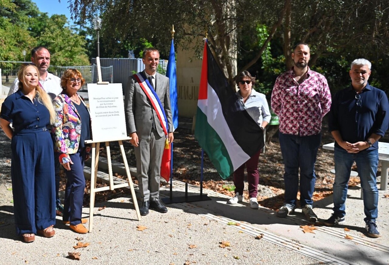 une plaque à Montpellier, un drapeau à Grabels