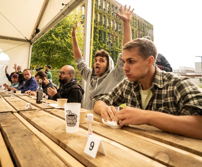 Street Bouche Festival + concours sauce piquante