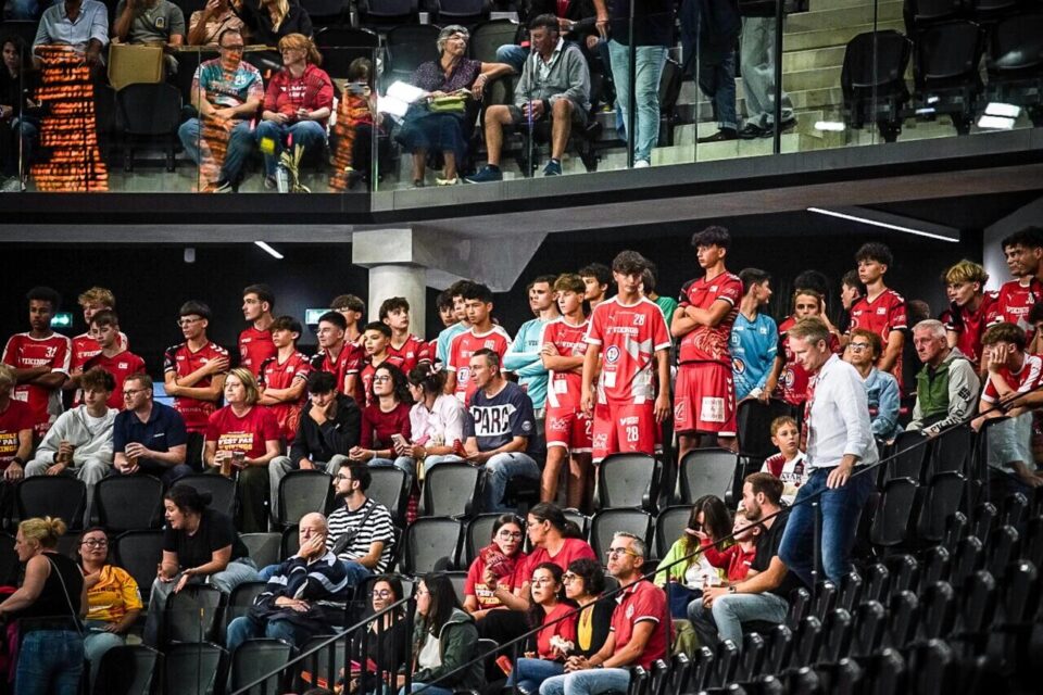 Avant le coup d'envoi de ce match de gala, les jeunes de la Vikings Academy ont été présentés au public caennais.