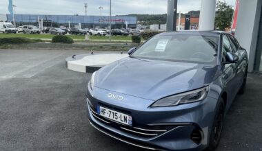 Dans un marché automobile tourné vers 2035, la concurrence chinoise met la pression à Cherbourg