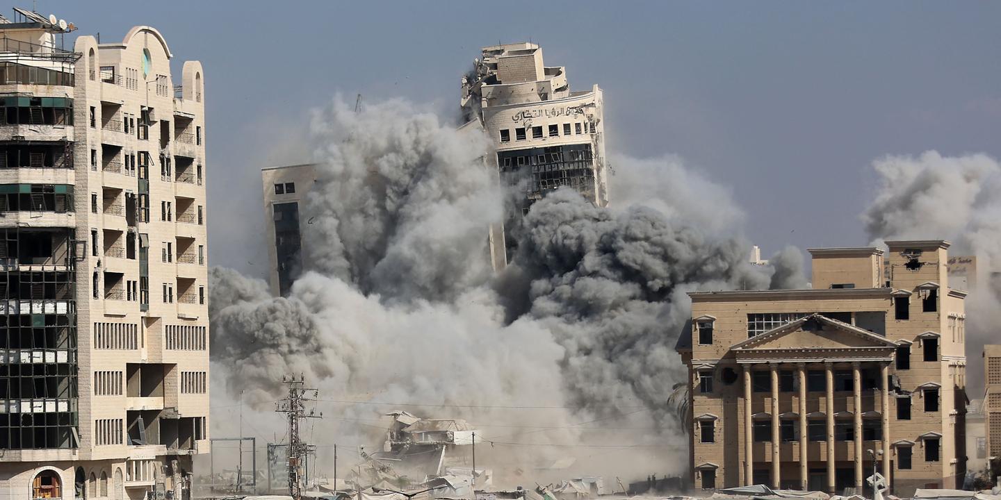 « La ville de Gaza brûle » et « le monde regarde en silence », alerte Mahmoud Bassal, porte-parole de la défense civile