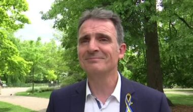 Le maire de Grenoble Éric Piolle a été suspendu ce soir de son mandat de porte-parole du parti écologiste à titre conservatoire dans le cadre de l'instruction judiciaire ouverte contre lui