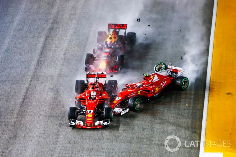 L'accrochage entre les Ferrari et Max Verstappen au départ en 2017.