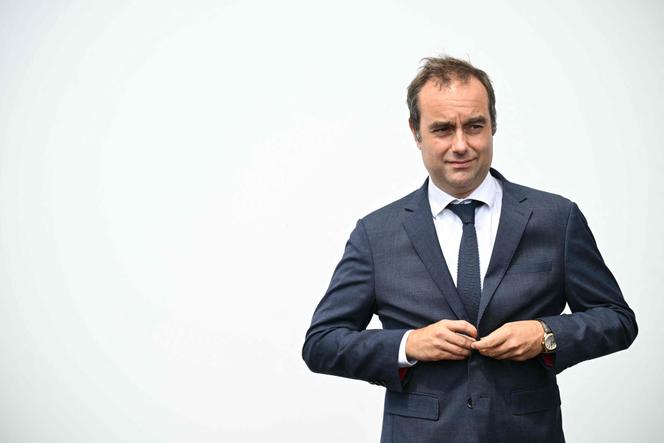 Sébastien Lecornu lors du salon du Bourget, à l’aéroport du Bourget (Seine-Saint-Denis), le 17 juin 2025.