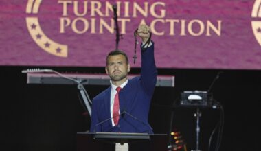 Donald Trump et JD Vance transforment les funérailles de Charlie Kirk en rassemblement fasciste chrétien