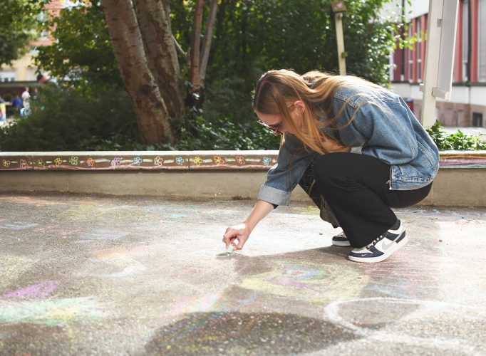 Festival colors urban art street art (57)