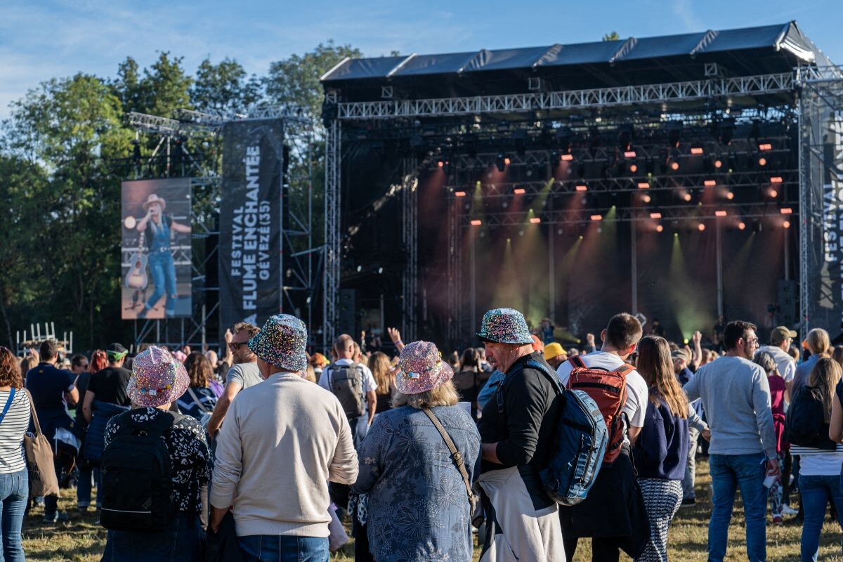 J-7 avant l'ouverture du festival La flûme enchantée, près de Rennes
