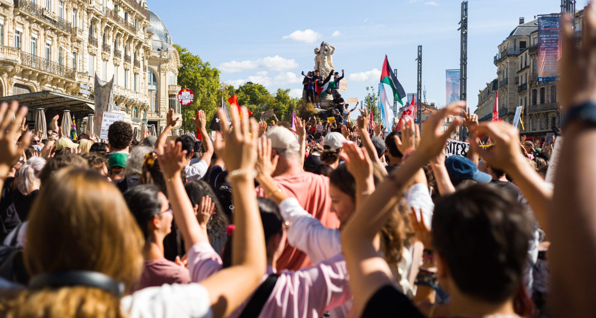 « On bloque tout » à Montpellier : la force du nombre, l'étau du centre-ville