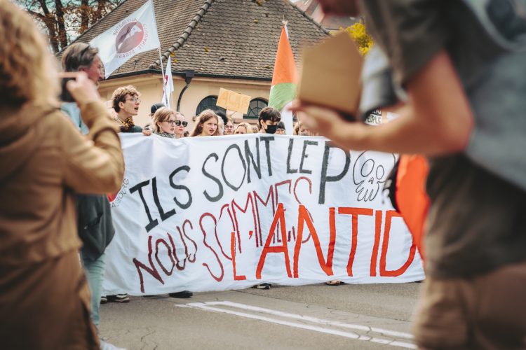 10 septembre, bloquons tout, Foule, Manifestant