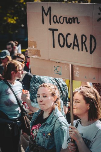 10 septembre, bloquons tout, Foule, pancartes, manifestant, macron