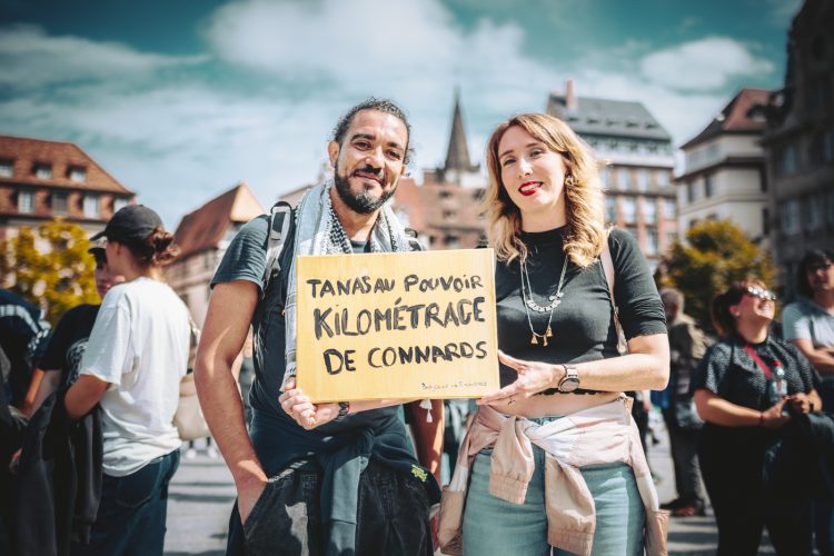 10 septembre, bloquons tout, Couple de manifestant, pancarte