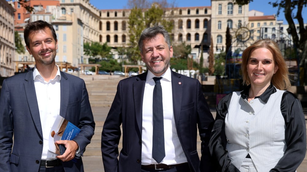 uniformes, Marseillaise… Franck Allisio présente son plan "minots" patriotique