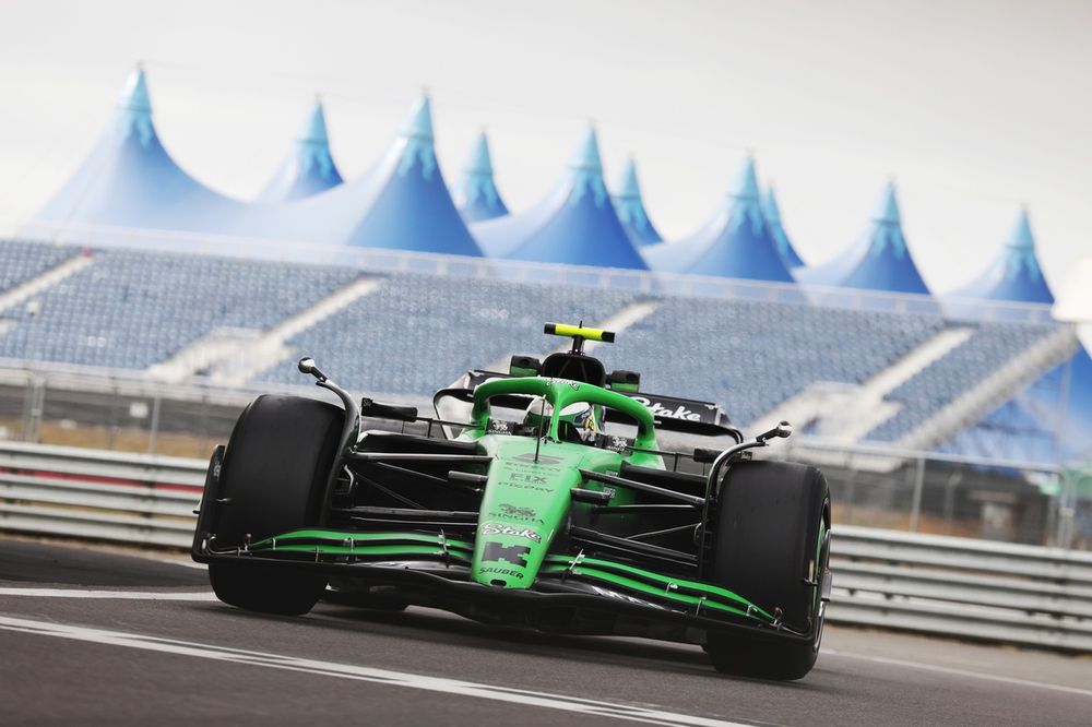 Gabriel Bortoleto avec Stake Sauber lors du test de Silverstone.
