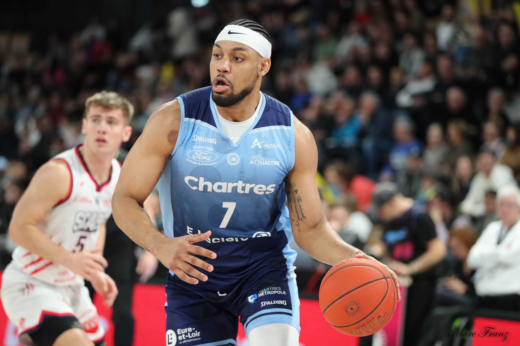 ELITE 2 - Le Rouen Métropole Basket a officialisé ce jeudi l’arrivée de Gavin Kensmil. L’intérieur surinamais, référence de l’Élite 2, sort d’une belle saison à Chartres et pourrait être aligné dès la première journée de championnat.