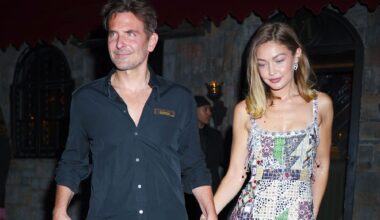 Soirée médiévale et robe en patchwork, Gigi Hadid au bras de Bradley Cooper dans les rues de New York