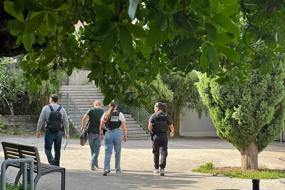 La police sur les lieux du meurtre, dans le 9e arrondissement de Lyon, ce jeudi 11 septembre 2025.