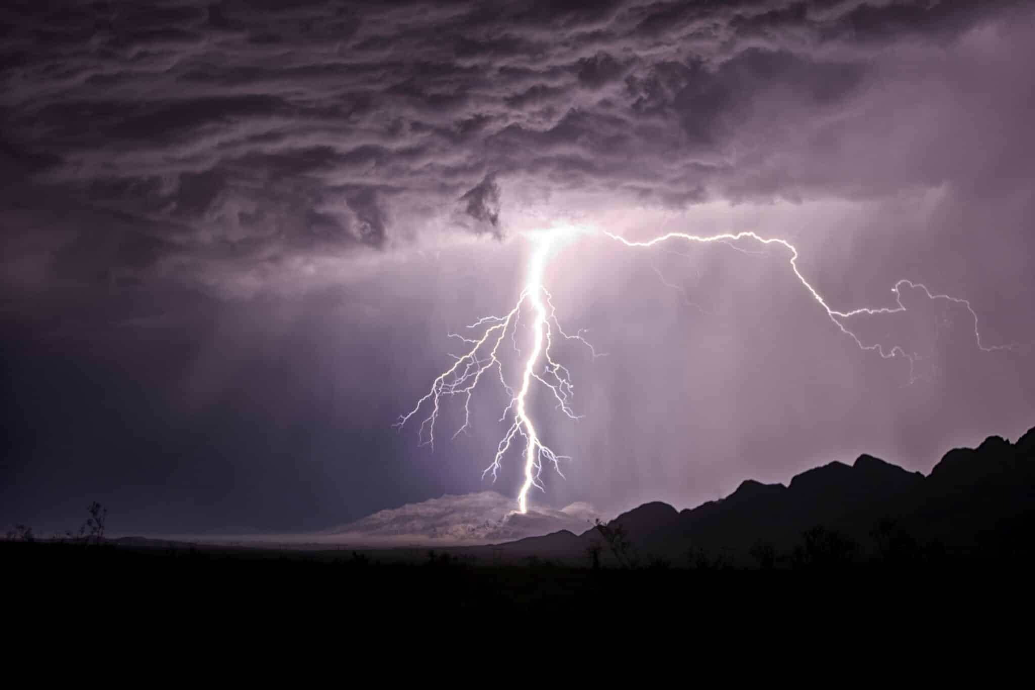 éclair foudre ciel orage tempête glace
