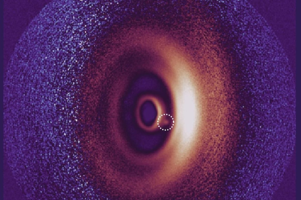 la naissance d'une planète avec une netteté sans égale
