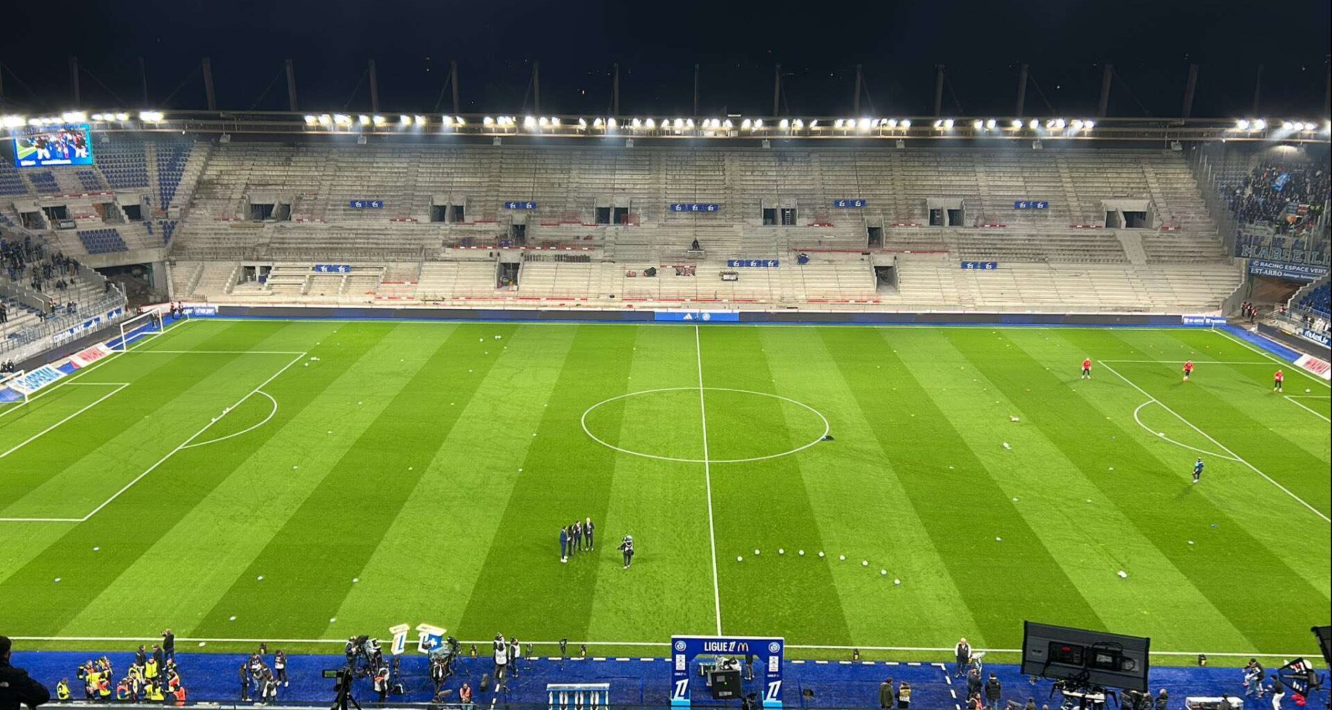 Strasbourg-OM : pour Roberto De Zerbi, l'objectif est d'être en tête de la Ligue 1 demain soir