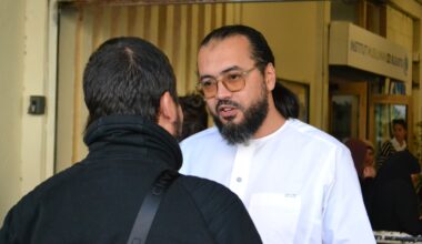 Menacée de fermeture, la mosquée des Bleuets se lance dans un "bras de fer" avec le préfet