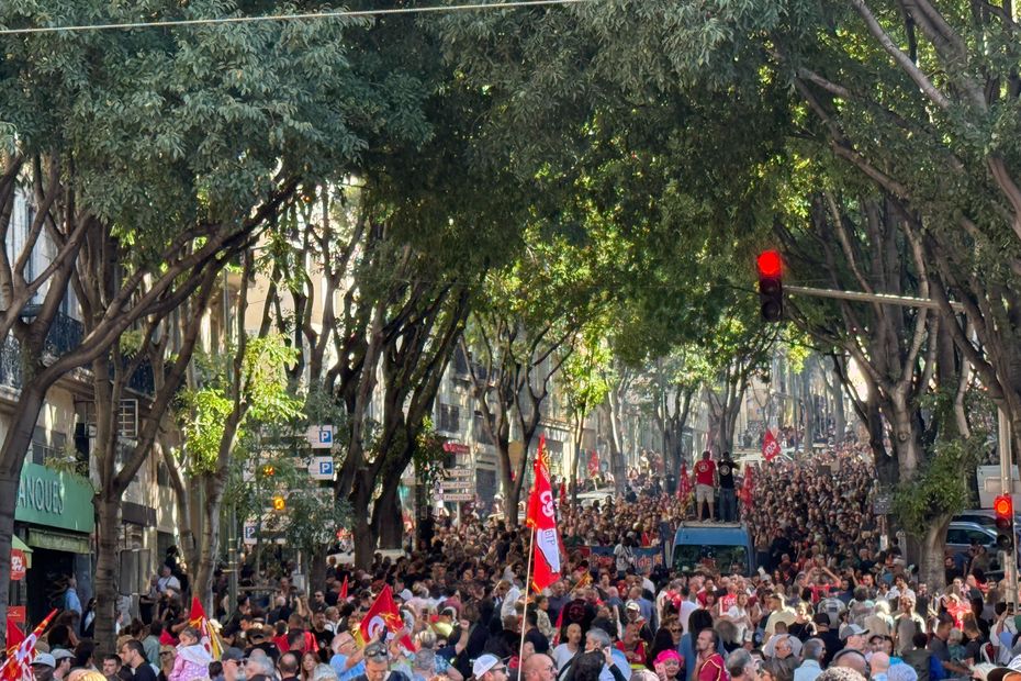 Eurolinks, les Réformés, le cortège ...retour sur une première journée de mobilisation à Marseille et dans la région