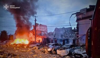 près de 500 drones et quarantaine de missiles envoyés par la Russie durant la nuit, au moins quatre morts