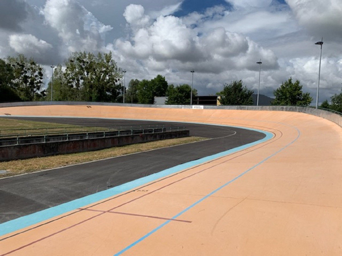 cette prestigieuse course de cyclisme sur piste soutient la bonne cause