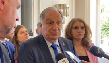 © Laurie Joanou - Dino Cinieri, ancien maire de Firminy, sera candidat à Saint-Etienne.