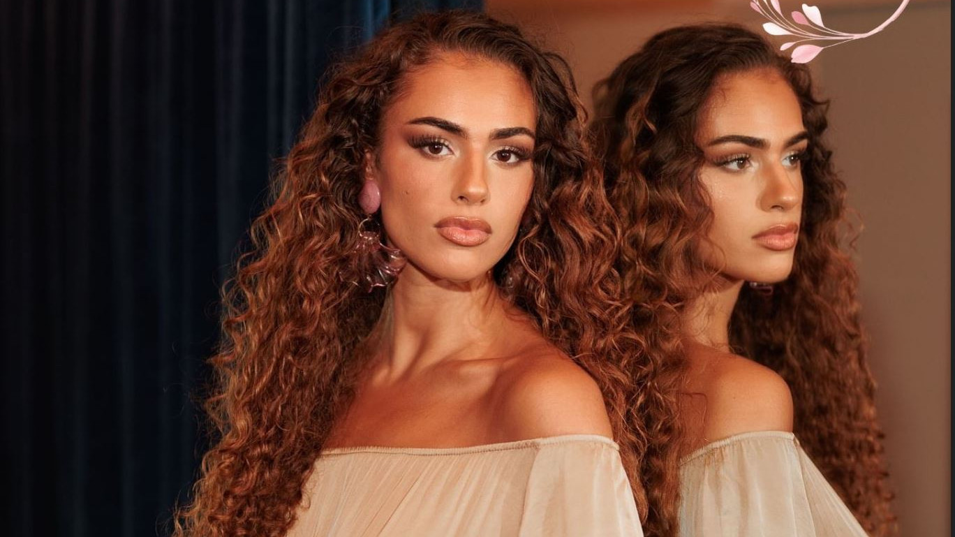 @ Comité Miss Île-de-France - Tahera Guilloteau, Miss Seine-et-Marne 2025, et ses trois dauphines sont candidates, le 20 septembre à Dammarie-lès-Lys, à l'élection de Miss Île-de-France.