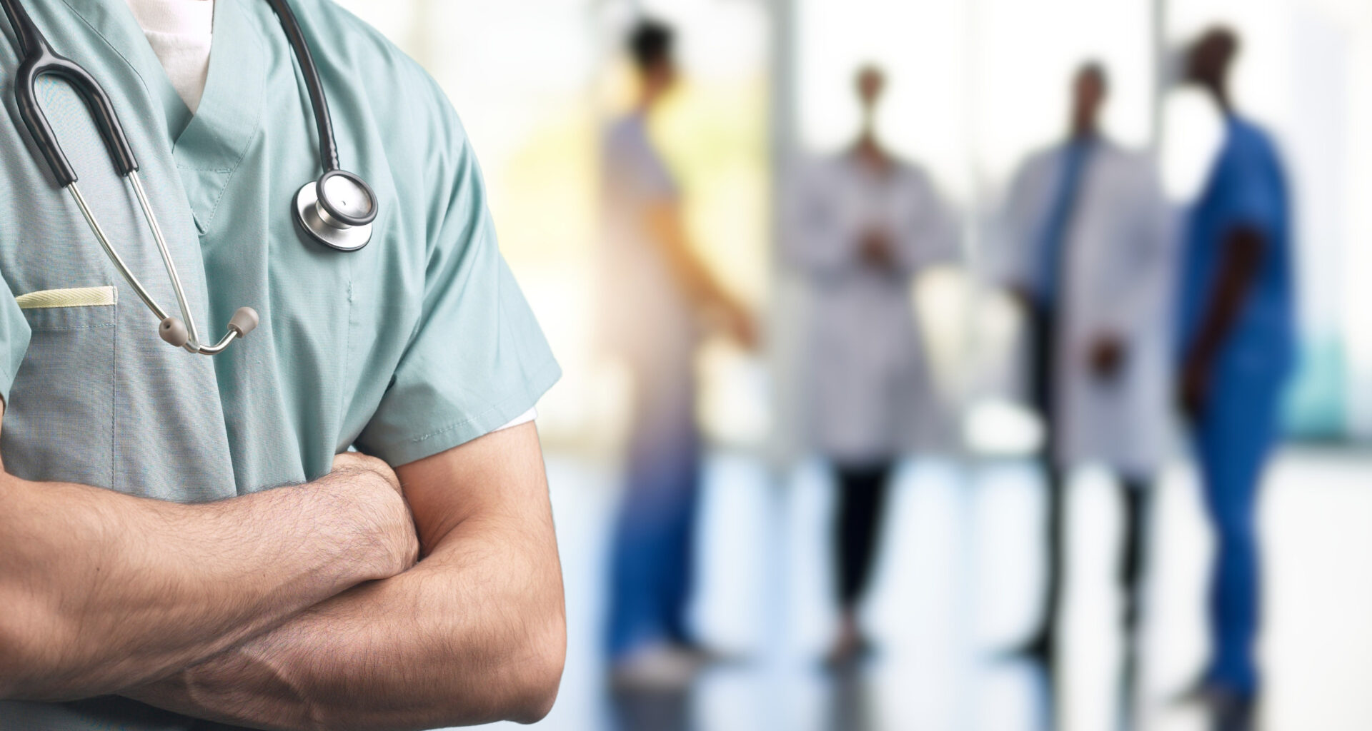 © Shutterstock - La campagne de recrutement menée par Appel Medical et JBM concerne 639 postes en Ile-de-France - majoritairement d'infirmiers, kiné, sage-femmes et aides-soignants - dont 62 en Essonne.