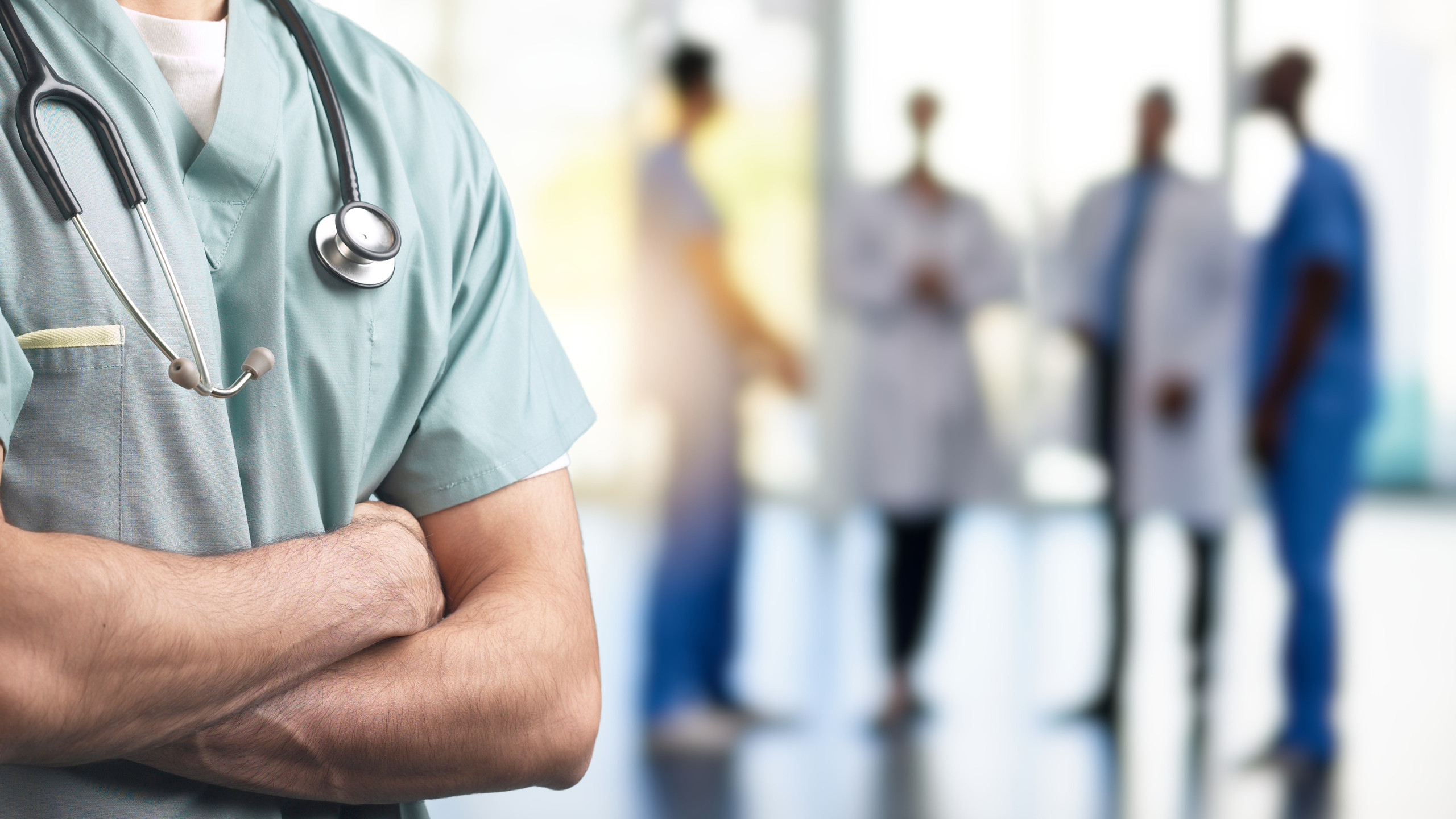 © Shutterstock - La campagne de recrutement menée par Appel Medical et JBM concerne 639 postes en Ile-de-France - majoritairement d'infirmiers, kiné, sage-femmes et aides-soignants - dont 62 en Essonne.