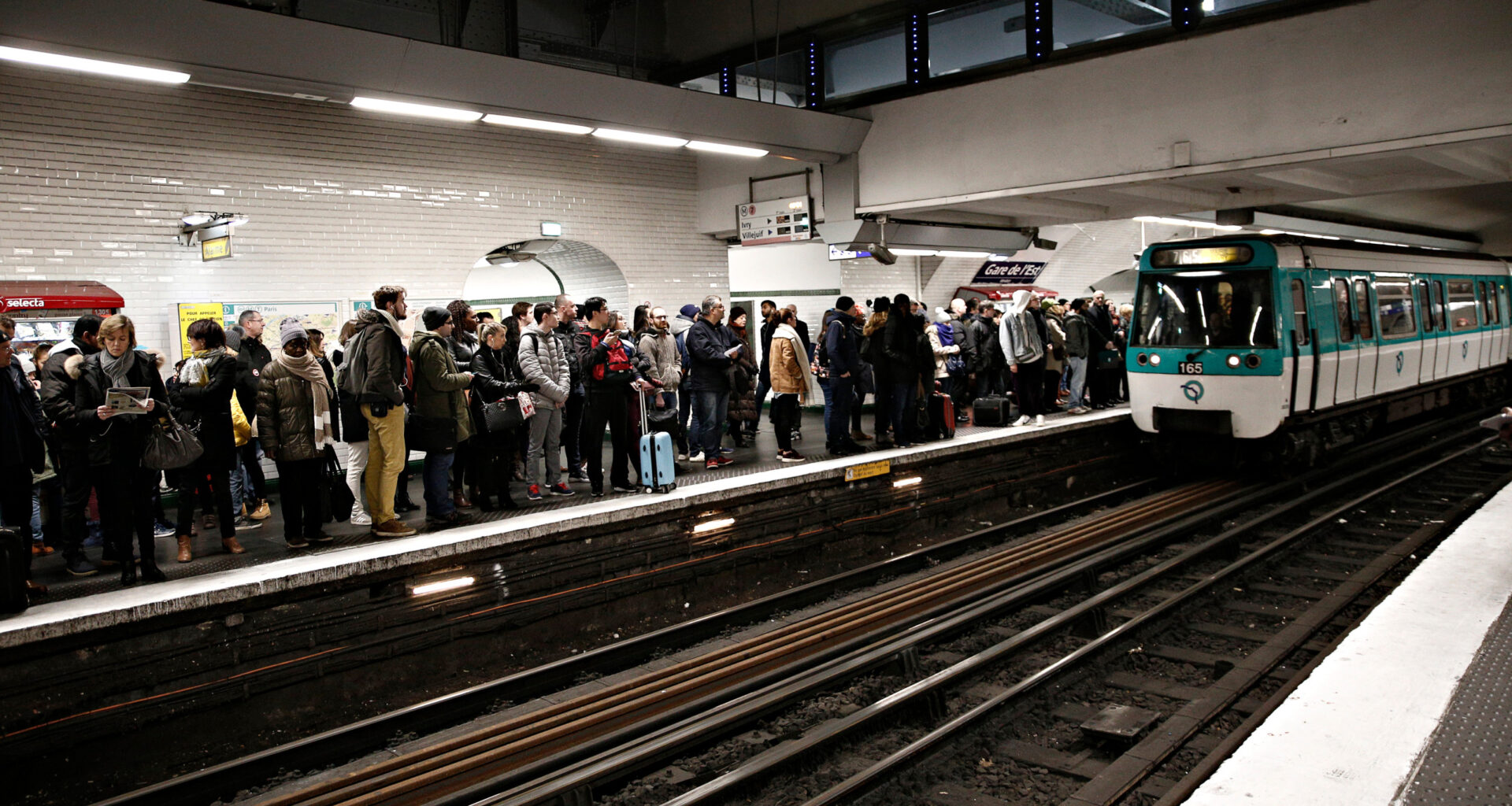 © Shutterstock - Du 8 au 14 septembre, les voyageurs d’Île-de-France devront s’armer de patience. Le point ligne par ligne sur les perturbations à prévoir cette semaine.