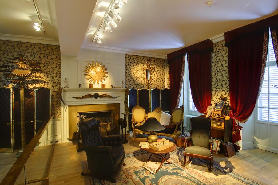 Un livre sur la maison de Jean Cocteau ... que l'on peut visiter