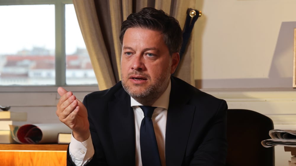 "Nous lançons la 4e vague du plan Marseille en grand avec 14 premières écoles pour 2029"