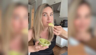 "Je gagne 42.000€ par semaine en vendant de la nourriture prémâchée à des hommes sans dents"