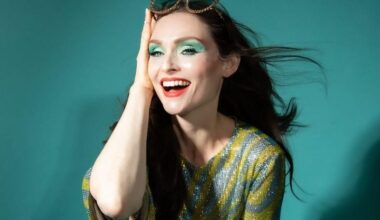 Avec "Perimenopop", Sophie Ellis-Bextor met en lumière la périménopause - rts.ch
