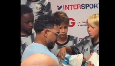 La vie des ex : Dimitri Payet prend un bain de foule à Marseille, au centre commercial La Valentine