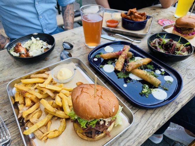 La base bar restaurant burger tapas IMG_8567 3