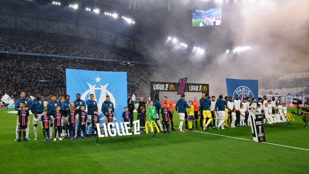 Jul, autocollants, match de basket… Pourquoi les supporters parisiens sont privés de déplacement