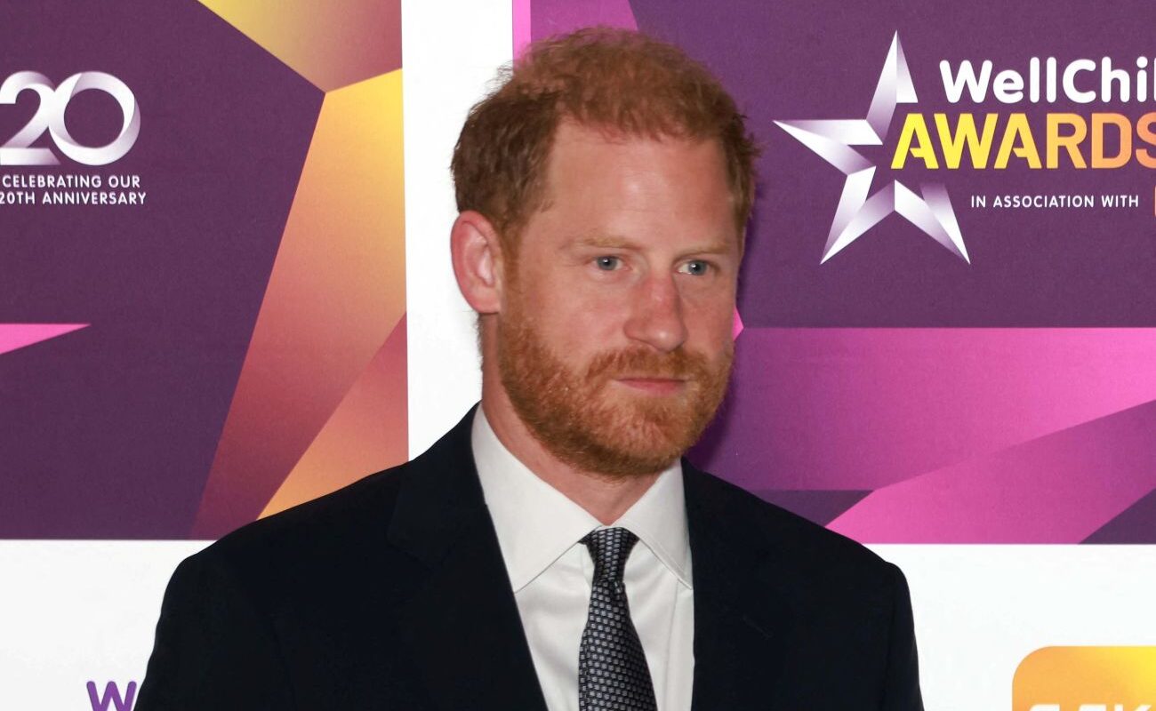 Harry a 41 ans : Meghan Markle ne le rate pas et déterre un dossier gênant de son mari en uniforme