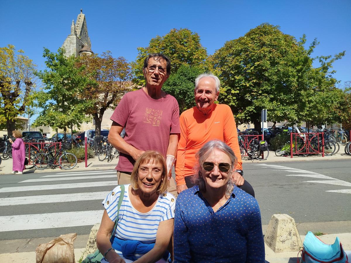 Pierre, Richard, Cathy et Caroline connaissaient déjà la piste cyclable, mais pas le festival musical.