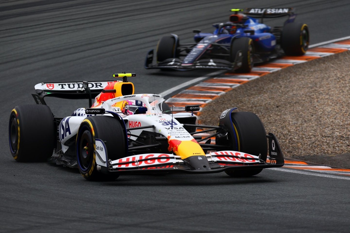 Sainz et Lawson en profond désaccord : ce que dit la règle - Motorsport.com