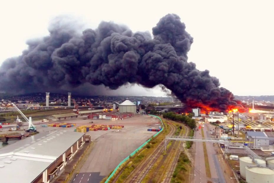le feu aurait bien pris dans le site de l'usine selon un nouveau rapport d'experts