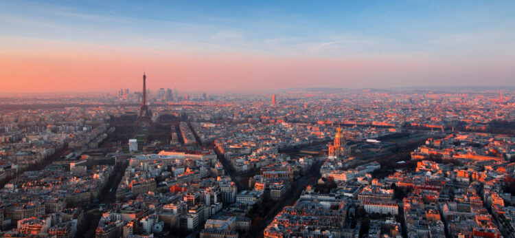 luca micheli q7htkhmw66y unsplash