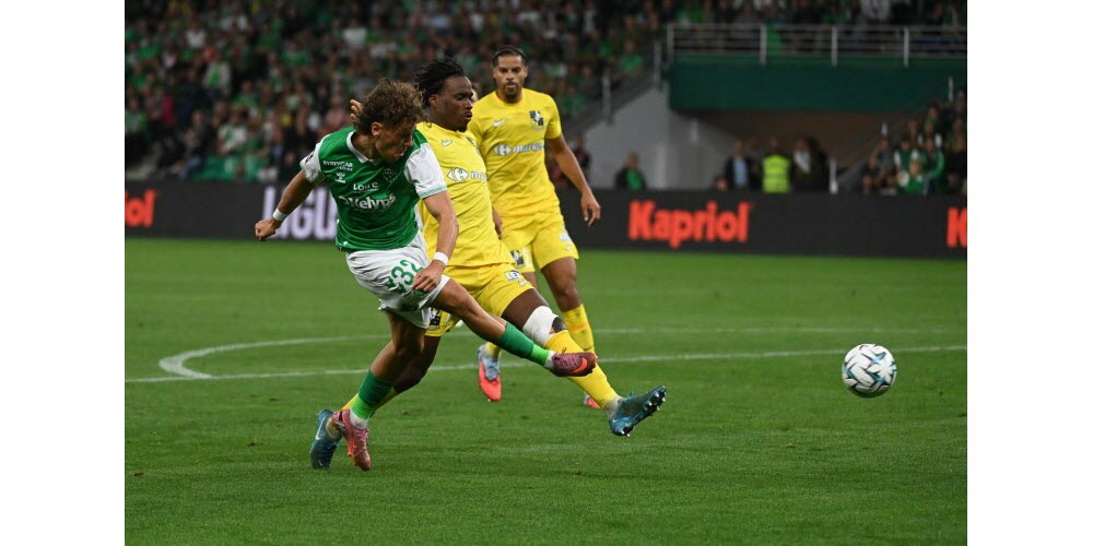 Lucas Stassin pourrait déjà reprendre les rênes du classement des meilleurs buteurs de L2 en cas de nouvelle réalisation face à Guingamp ce soir. Photo Clara Serrano